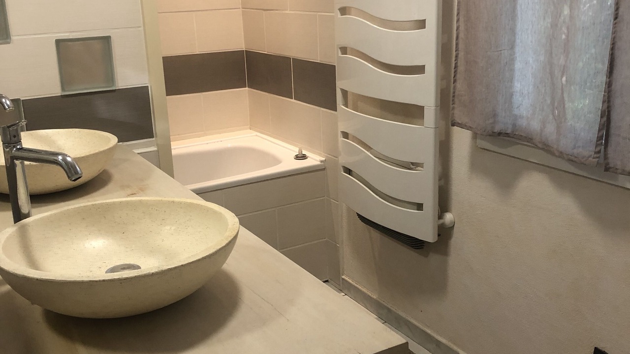 Photo of Bathroom in Saint-Paul-en-Foret