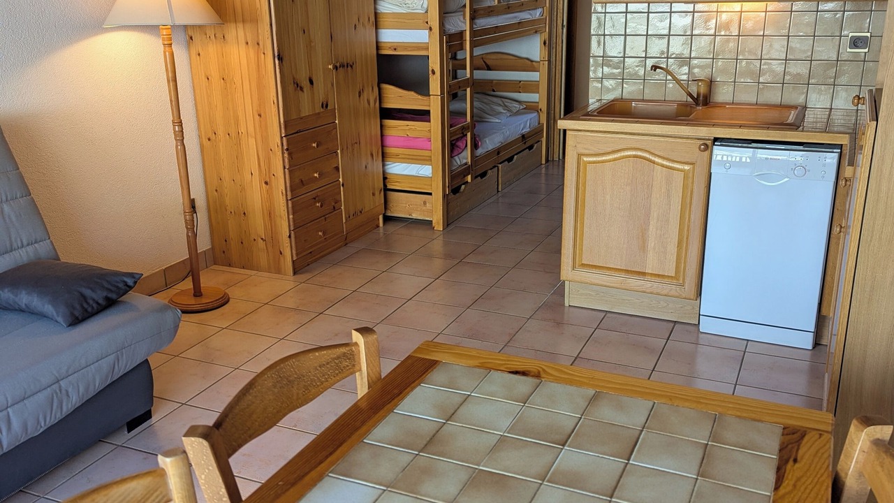 Photo of Bedroom in Albiez-Montrond