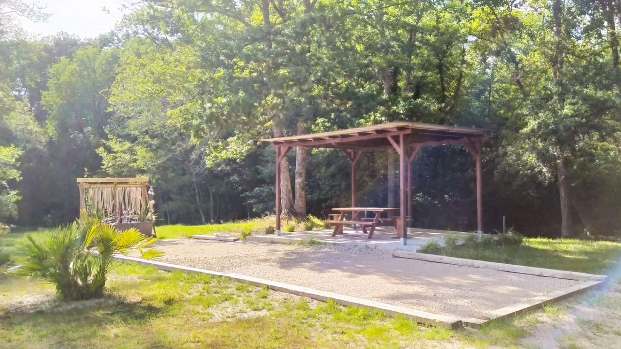 Photo of Outdoor in Saint-Vincent-de-Paul