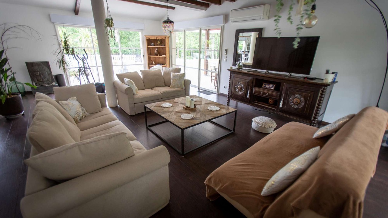 Photo of Livingroom in Saint-Vincent-de-Paul