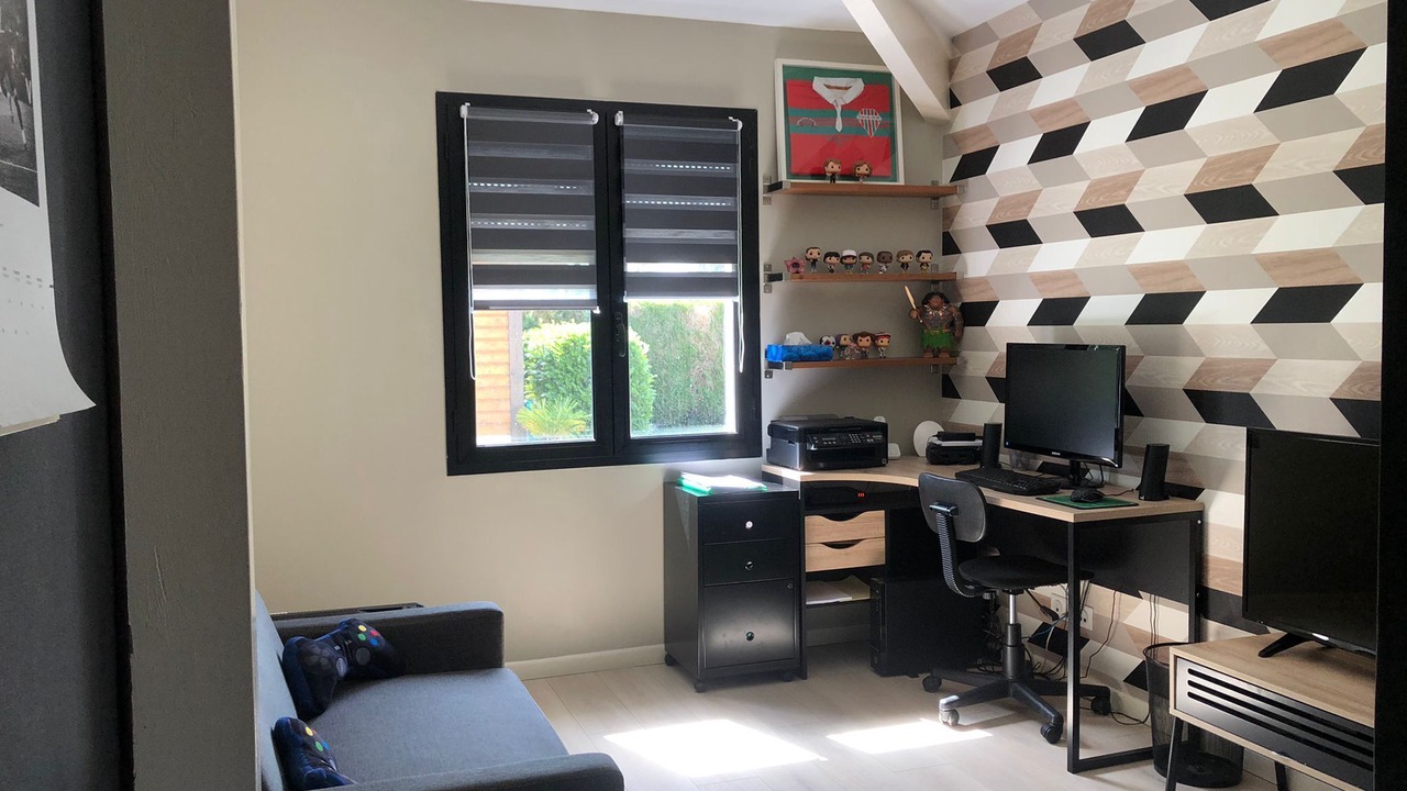 Photo of Livingroom in Narrosse