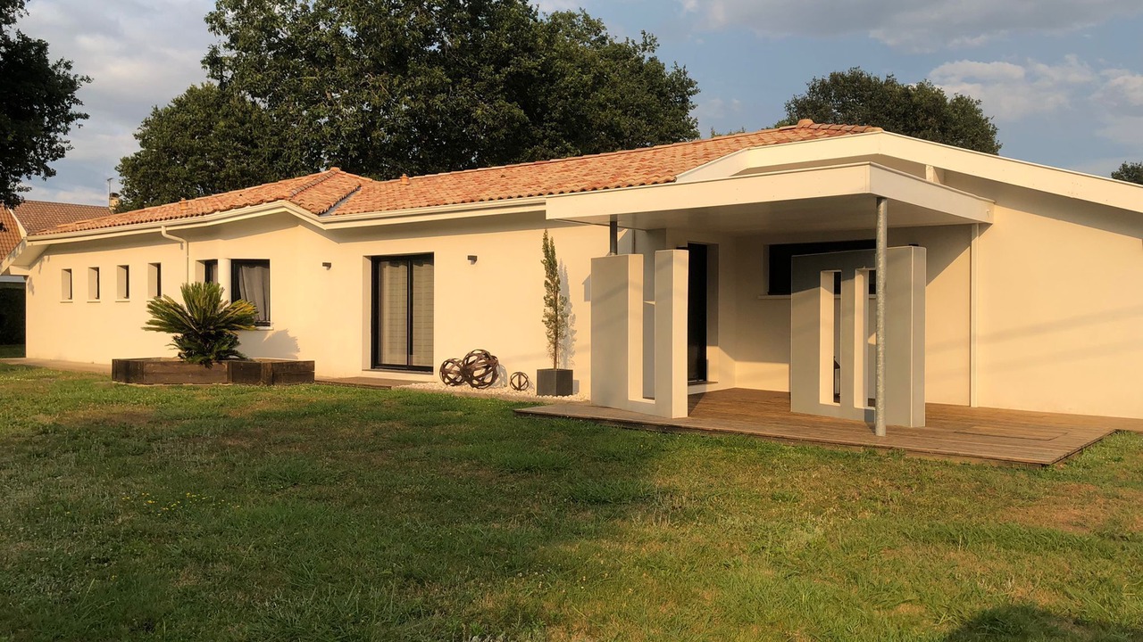 Photo of Outdoor in Narrosse