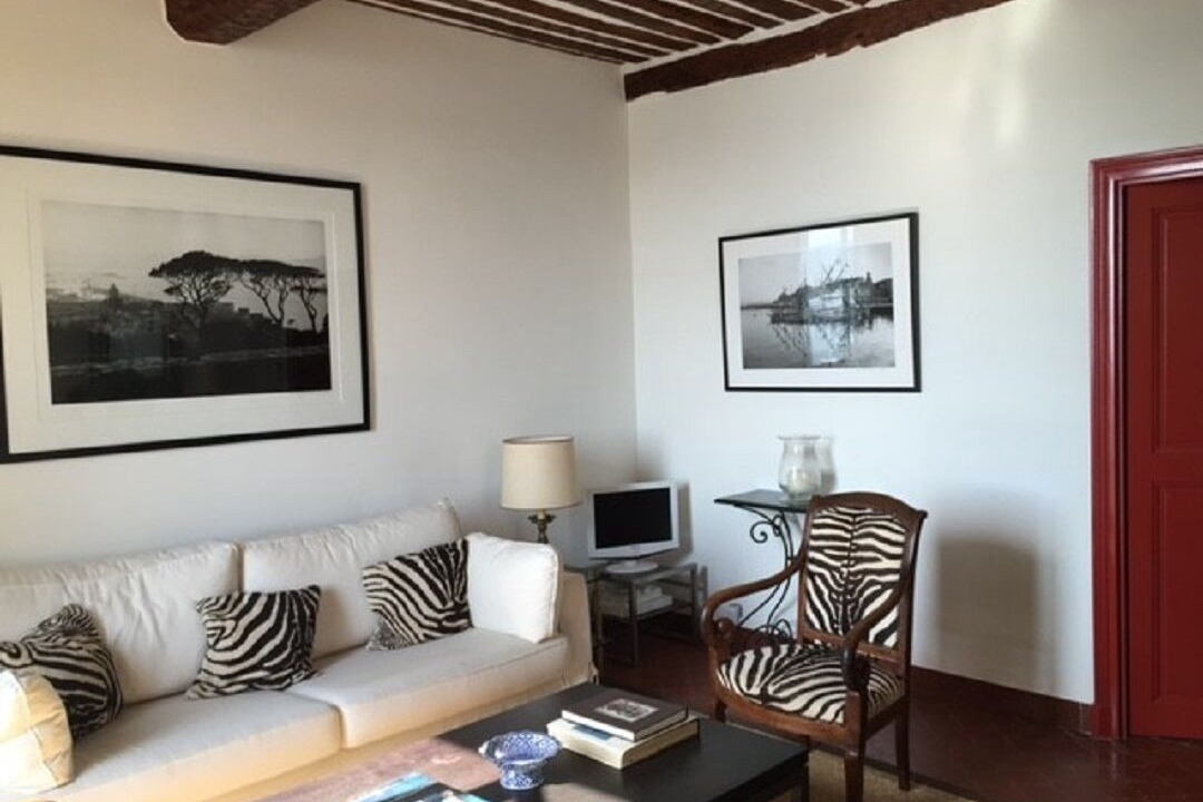 Photo of Livingroom in Old Town