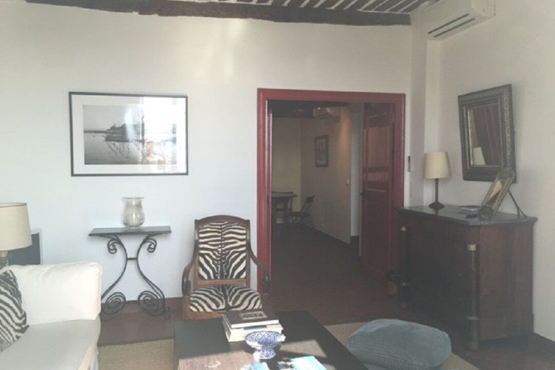 Photo of Livingroom in Old Town