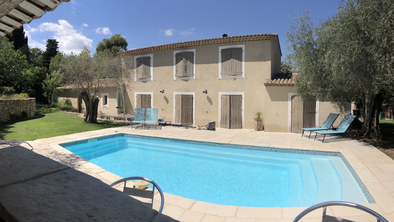 Photo of Outdoor in Le Rouret