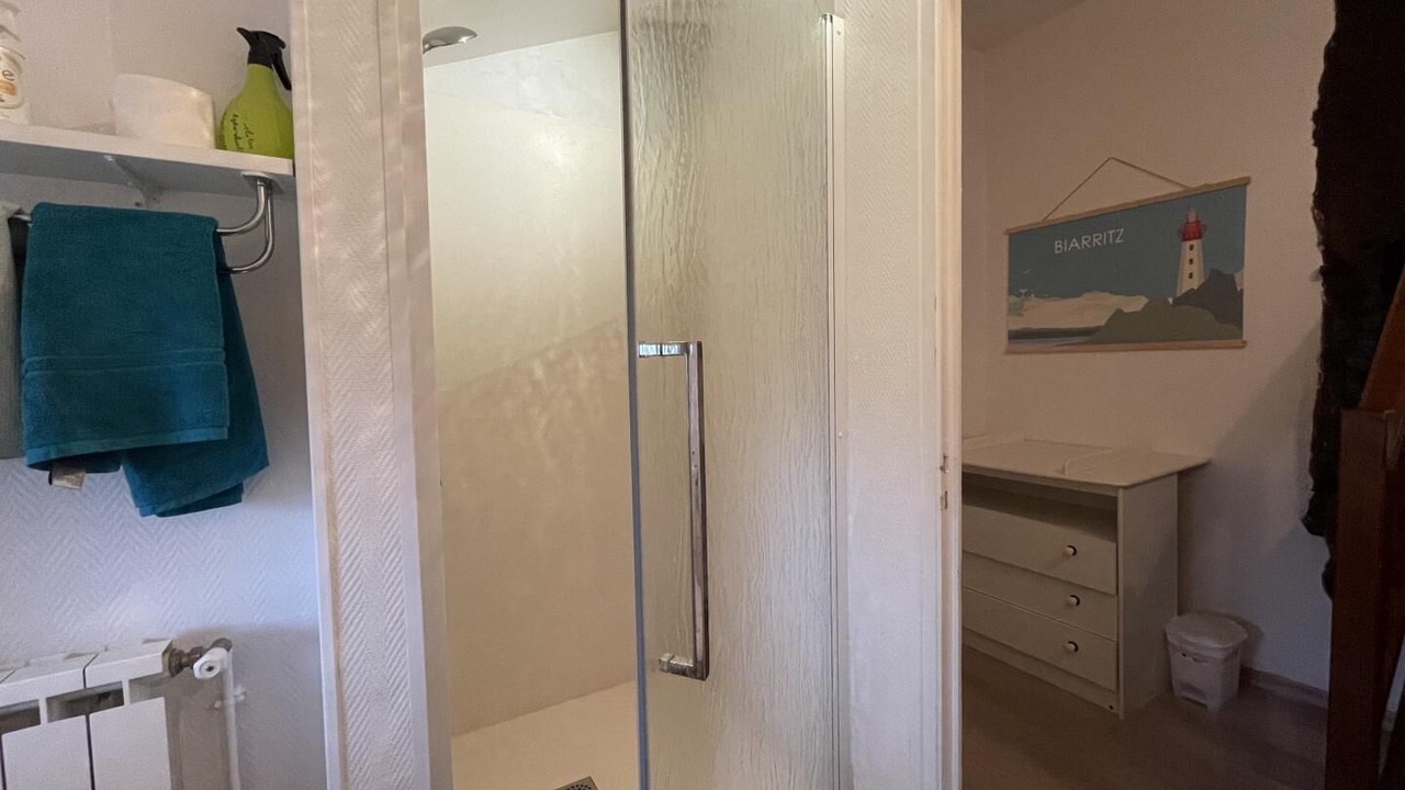 Photo of Bathroom in Beyrie-sur-Joyeuse