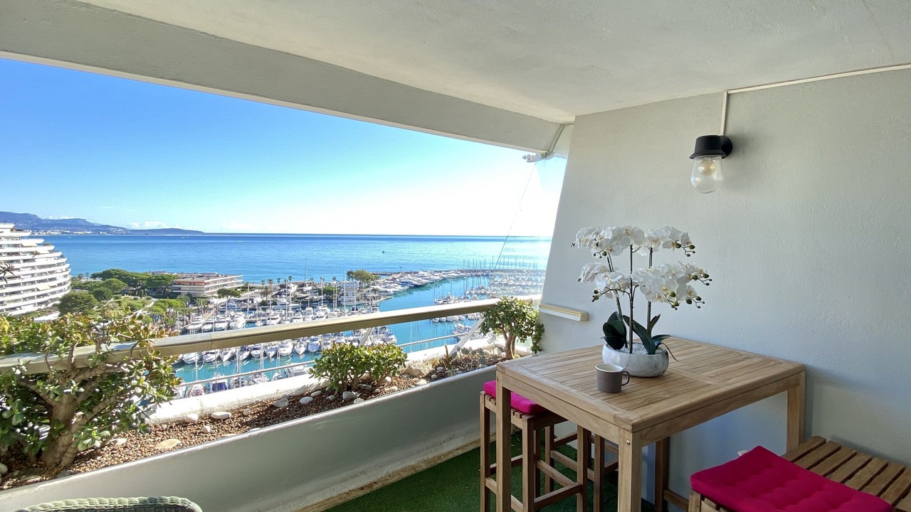 Photo of Outdoor in Villeneuve Loubet Beach