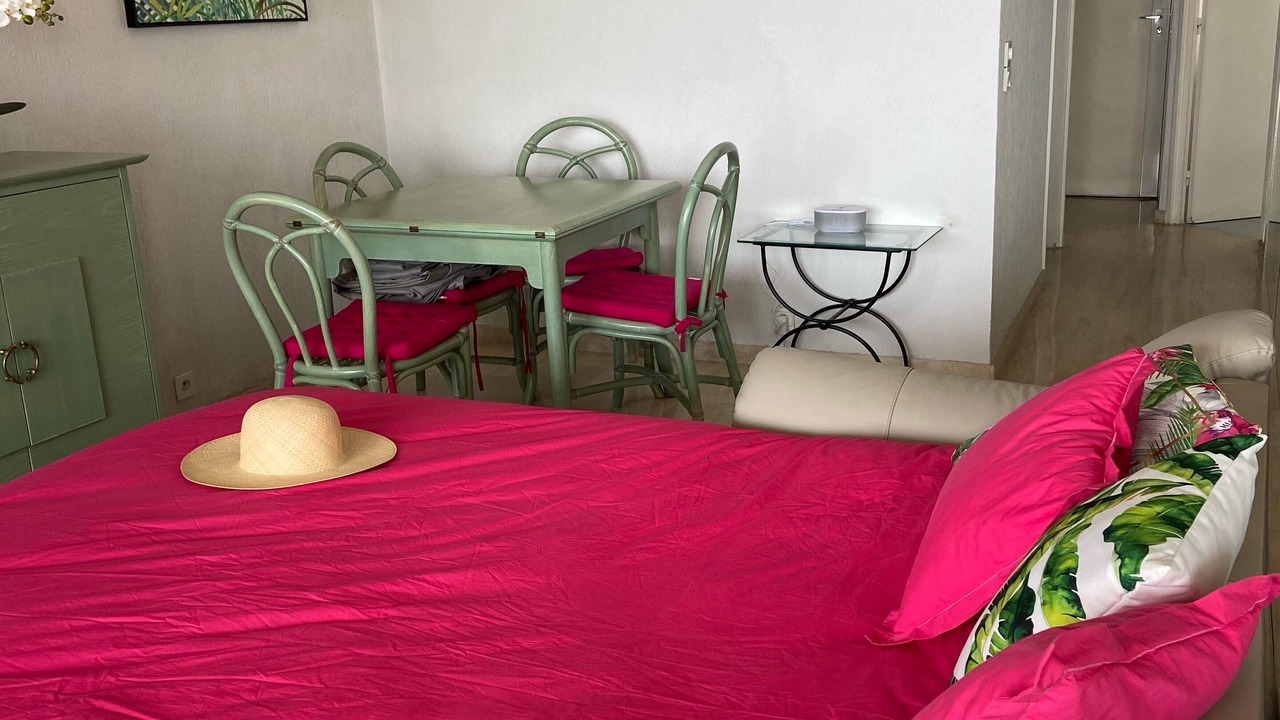 Photo of Bedroom in Villeneuve Loubet Beach