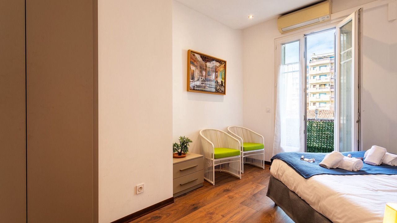 Photo of Bedroom in Les Baumettes