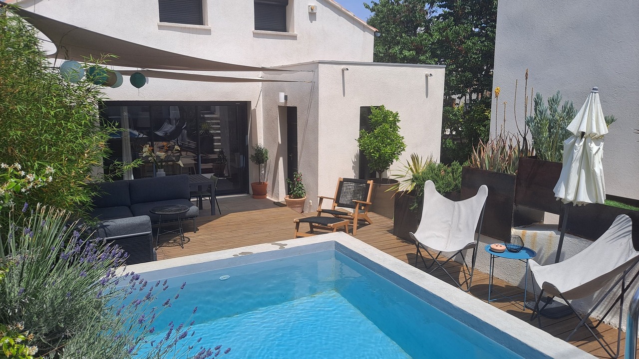 Photo of Outdoor in Le Redon