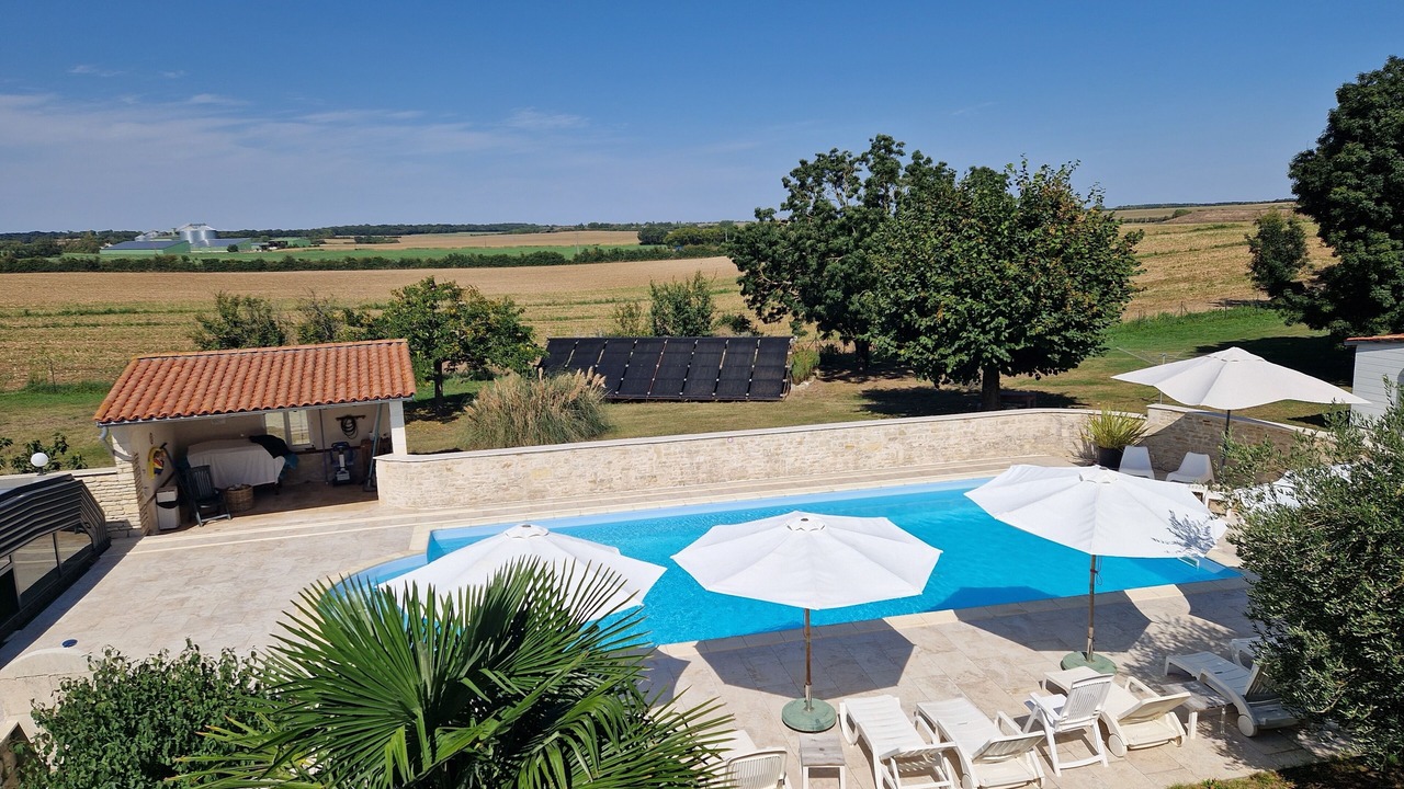 Photo of Outdoor in Saint-Pierre-d'Amilly