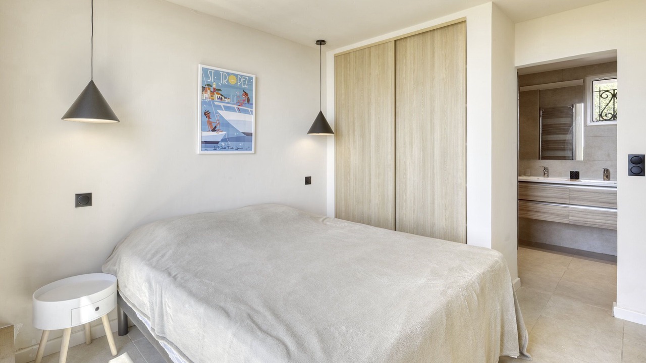 Photo of Bedroom in Les Issambres
