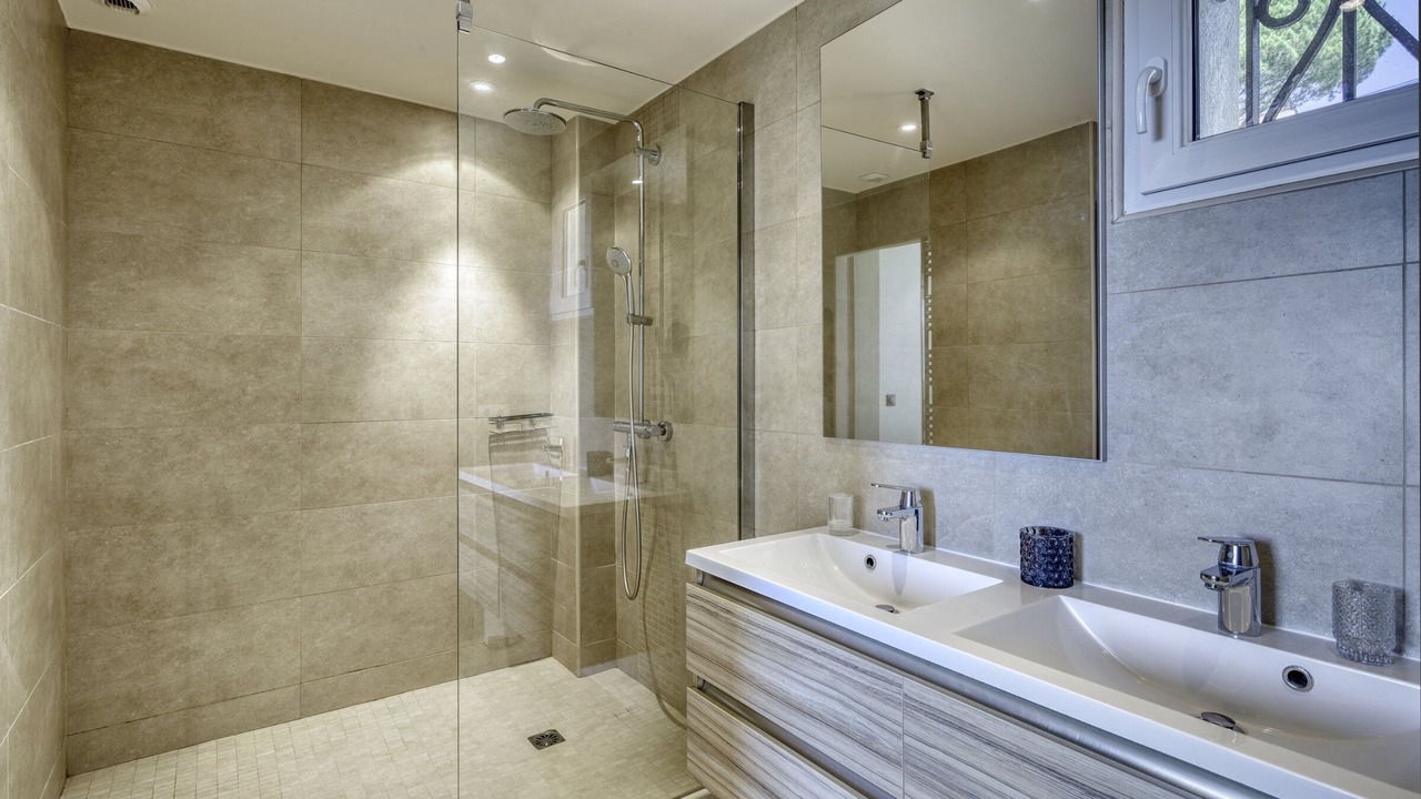 Photo of Bathroom in Les Issambres