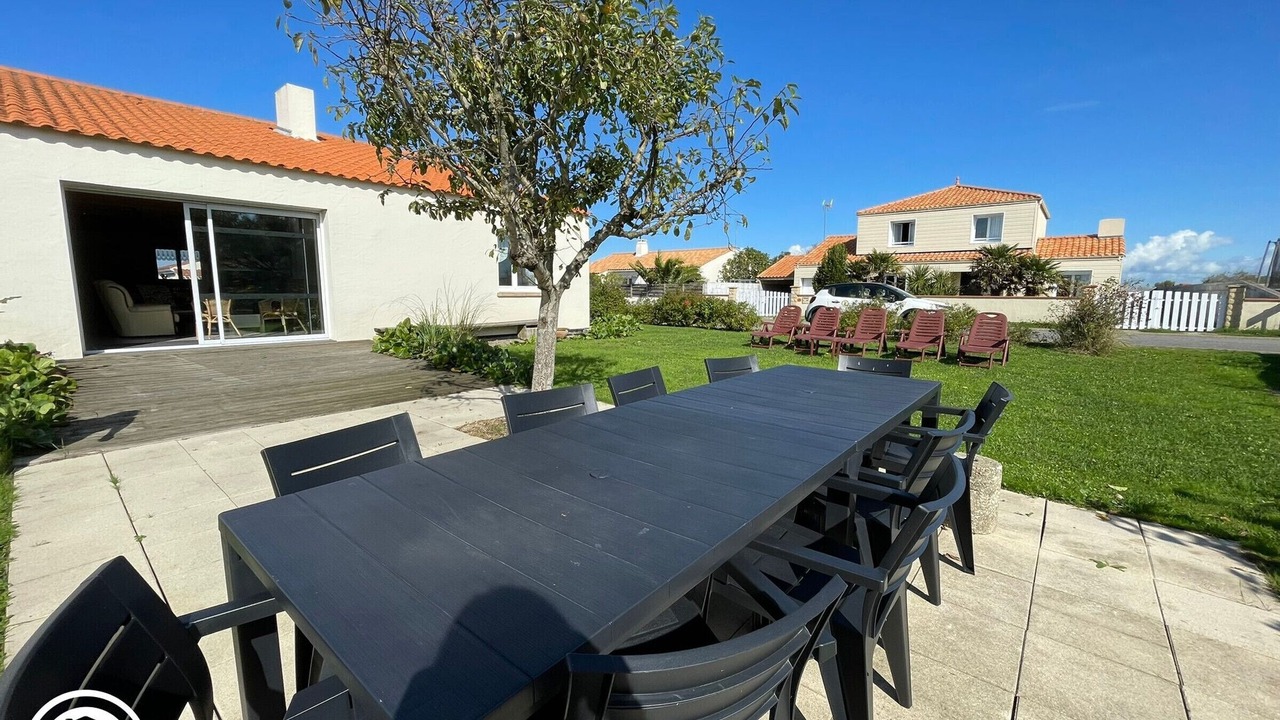 Photo of Outdoor in Bouin