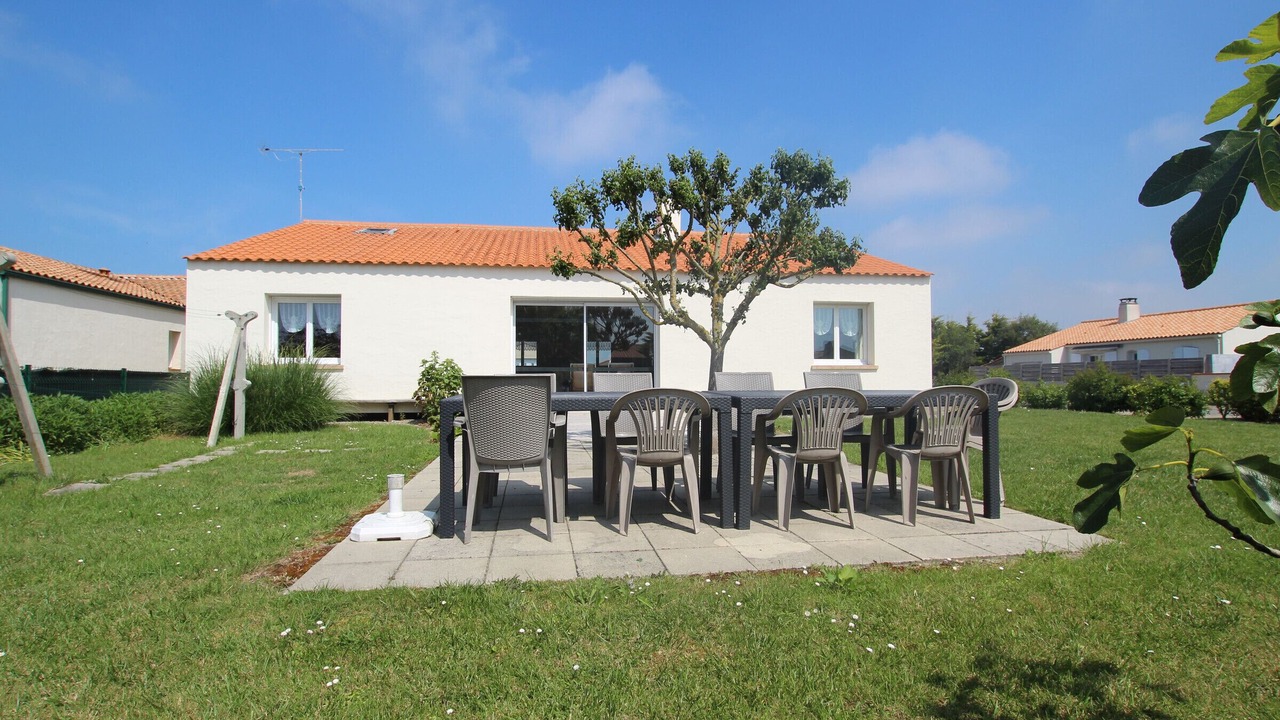 Photo of Outdoor in Bouin