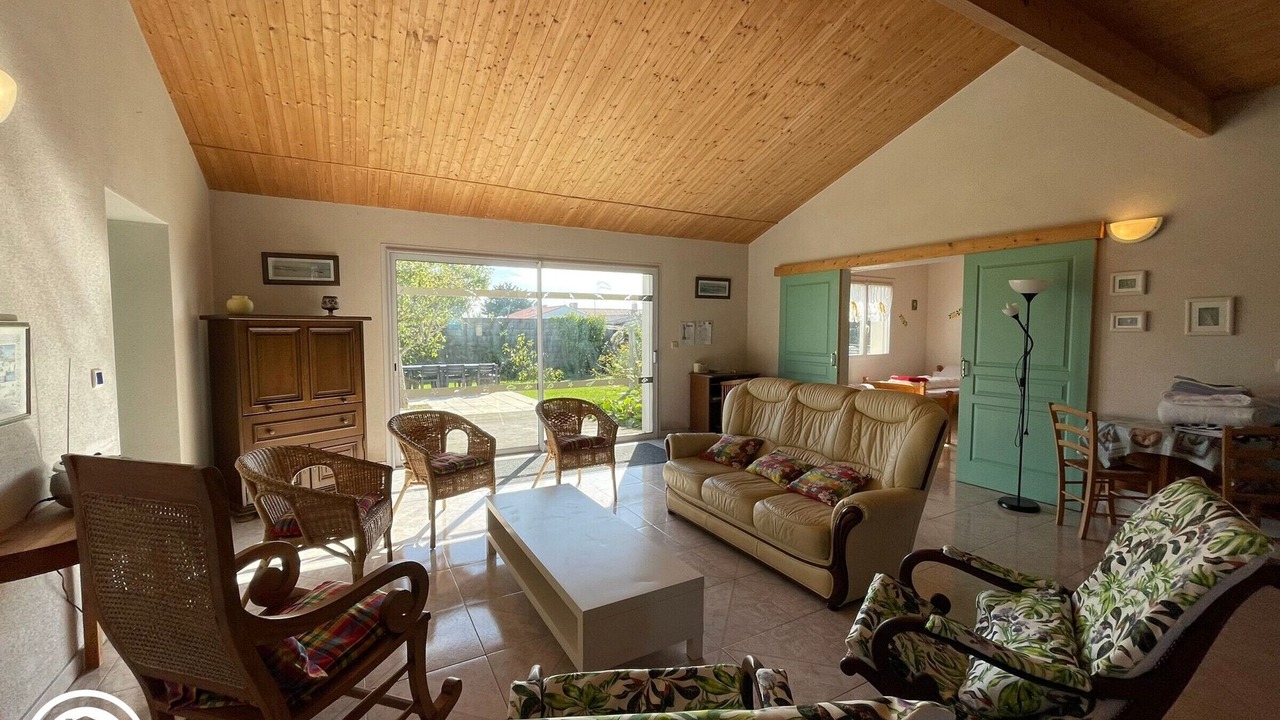 Photo of Livingroom in Bouin