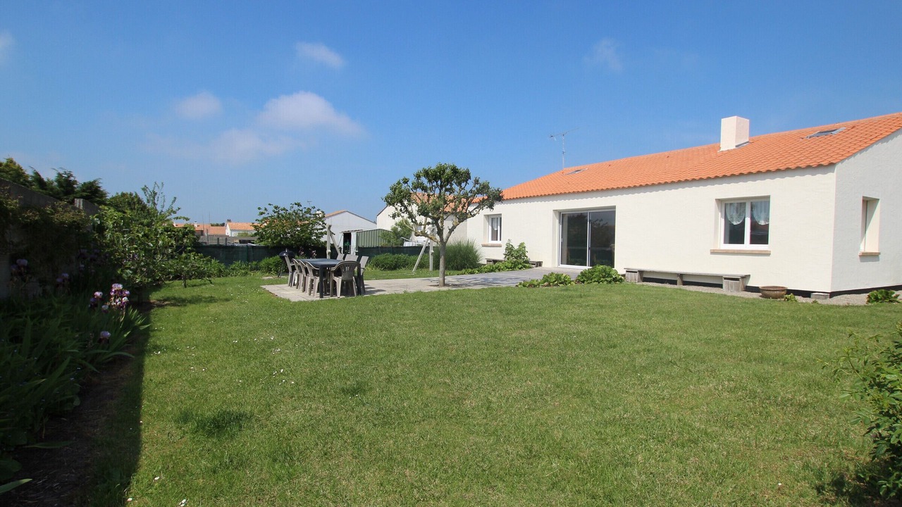 Photo of Outdoor in Bouin
