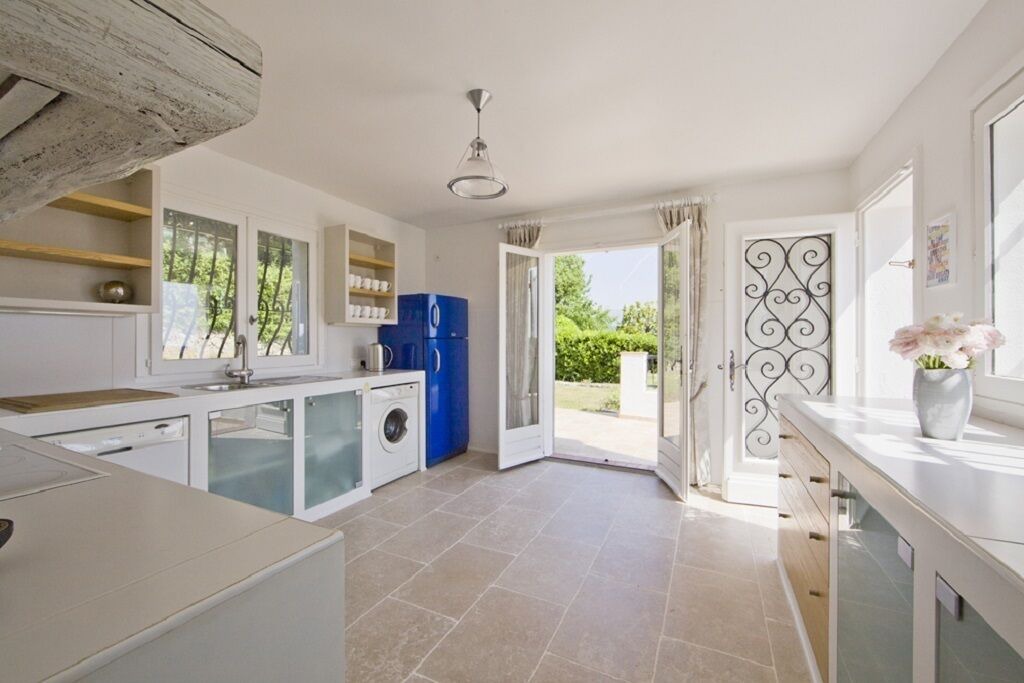 Photo of Kitchen in Biot