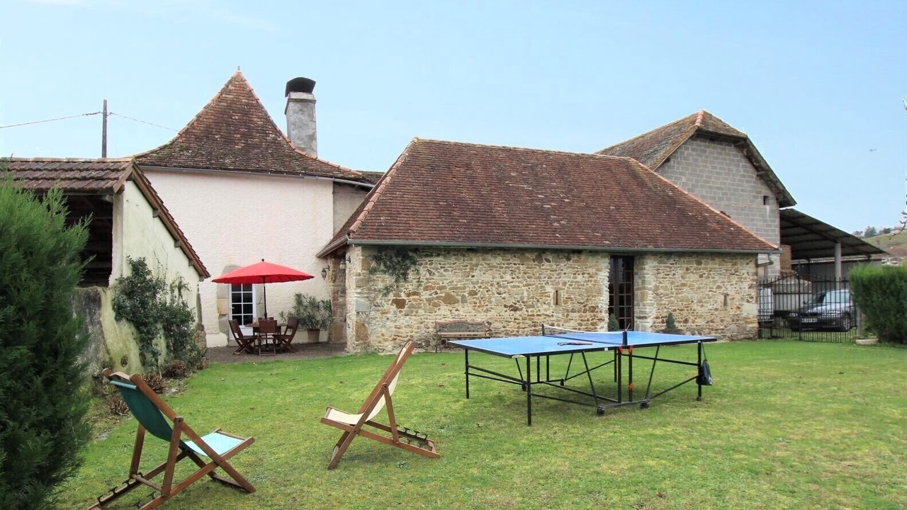 Photo of Outdoor in Viellesegure