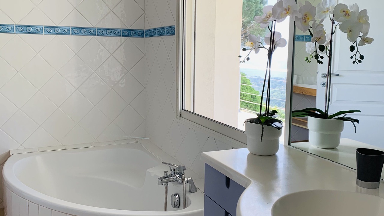 Photo of Bathroom in Cavalaire-sur-Mer