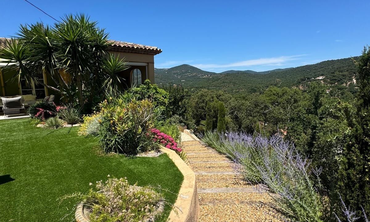 Photo of Outdoor in Cogolin