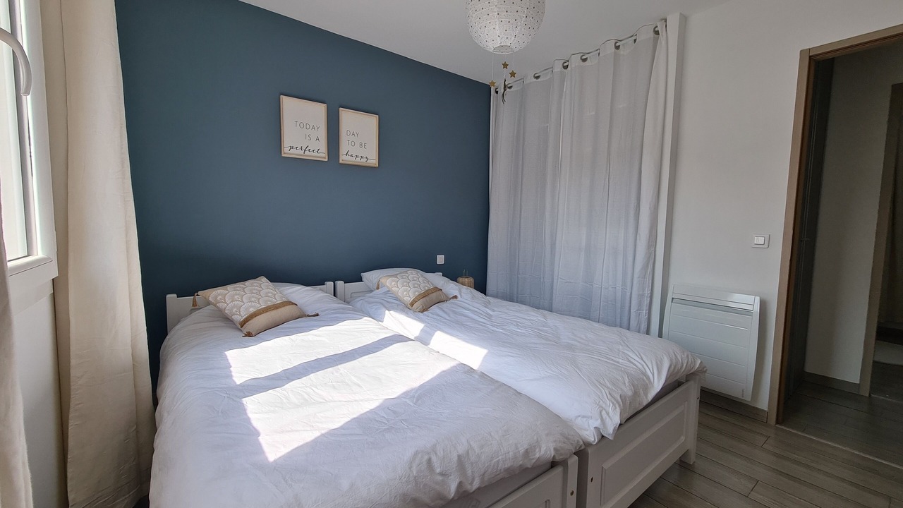 Photo of Bedroom in Plage de la Garonnette