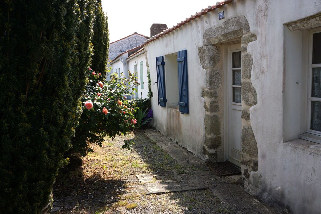 Photo of Outdoor in Bouin