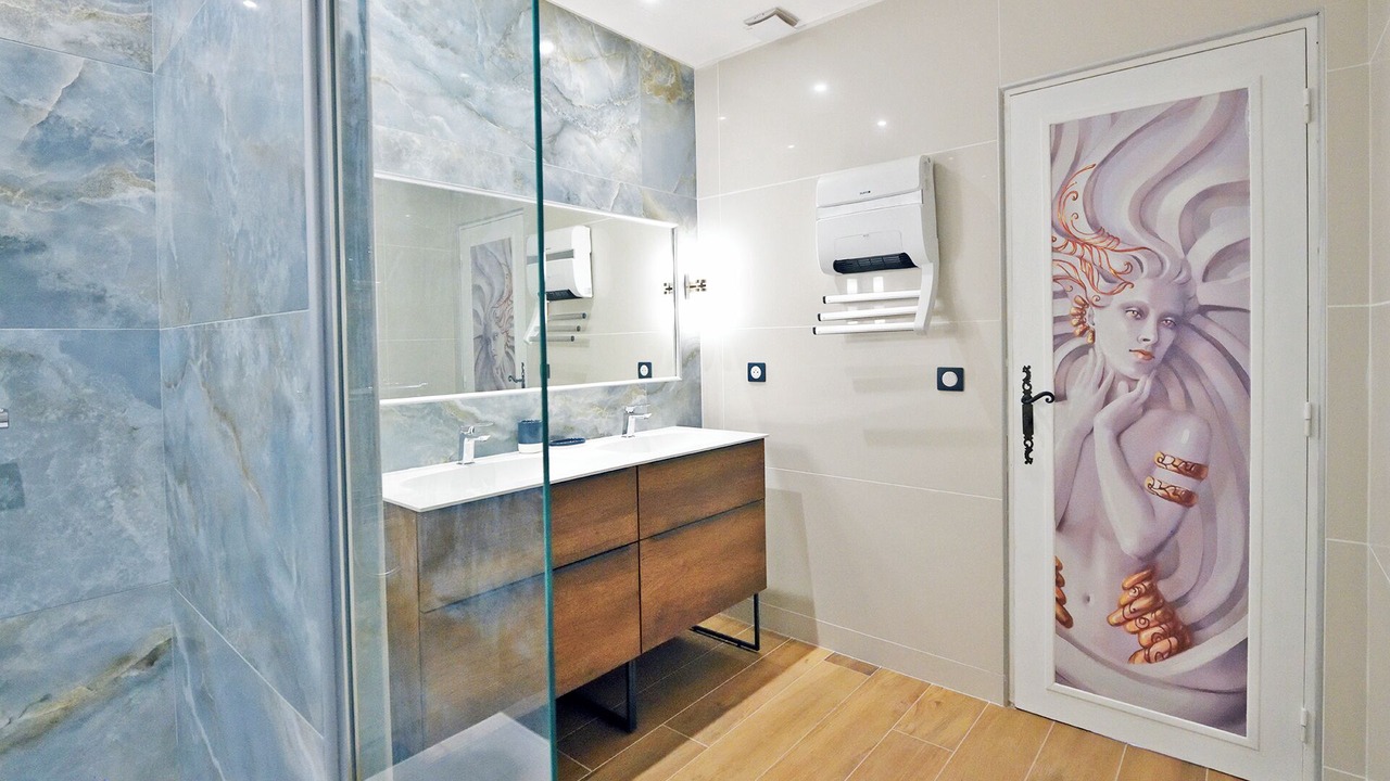 Photo of Bathroom in Lorgues