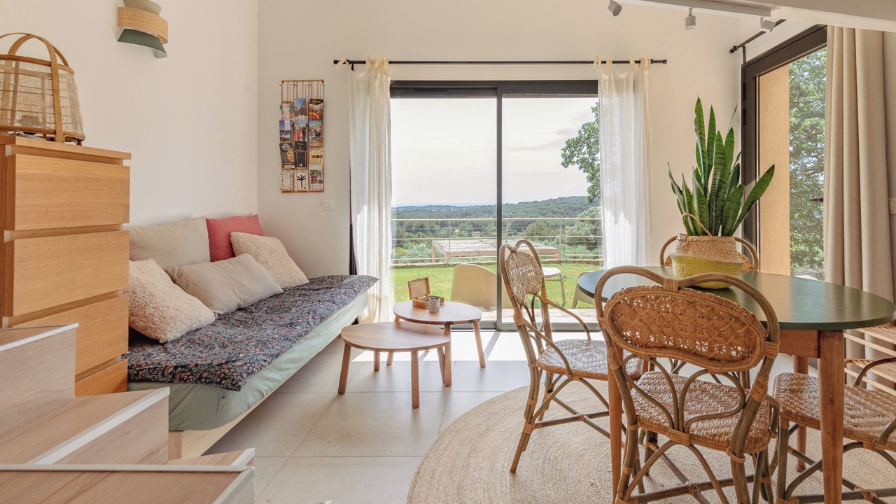 Photo of Livingroom in Ollioules