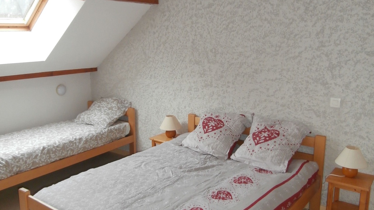 Photo of Bedroom in Saint-Colomban-des-Villards