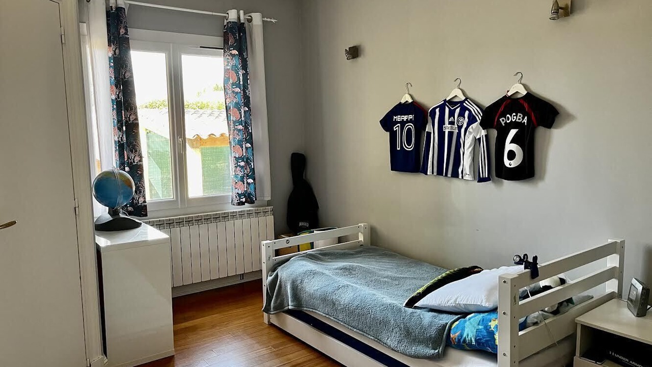 Photo of Bedroom in Saint-Jacques