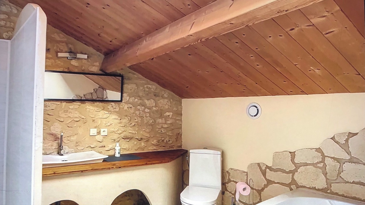 Photo of Bathroom in Fumel
