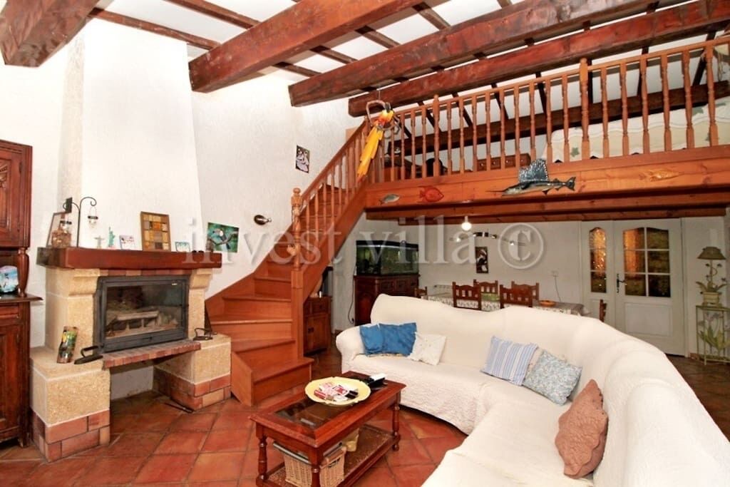 Photo of Livingroom in La Garde-Freinet