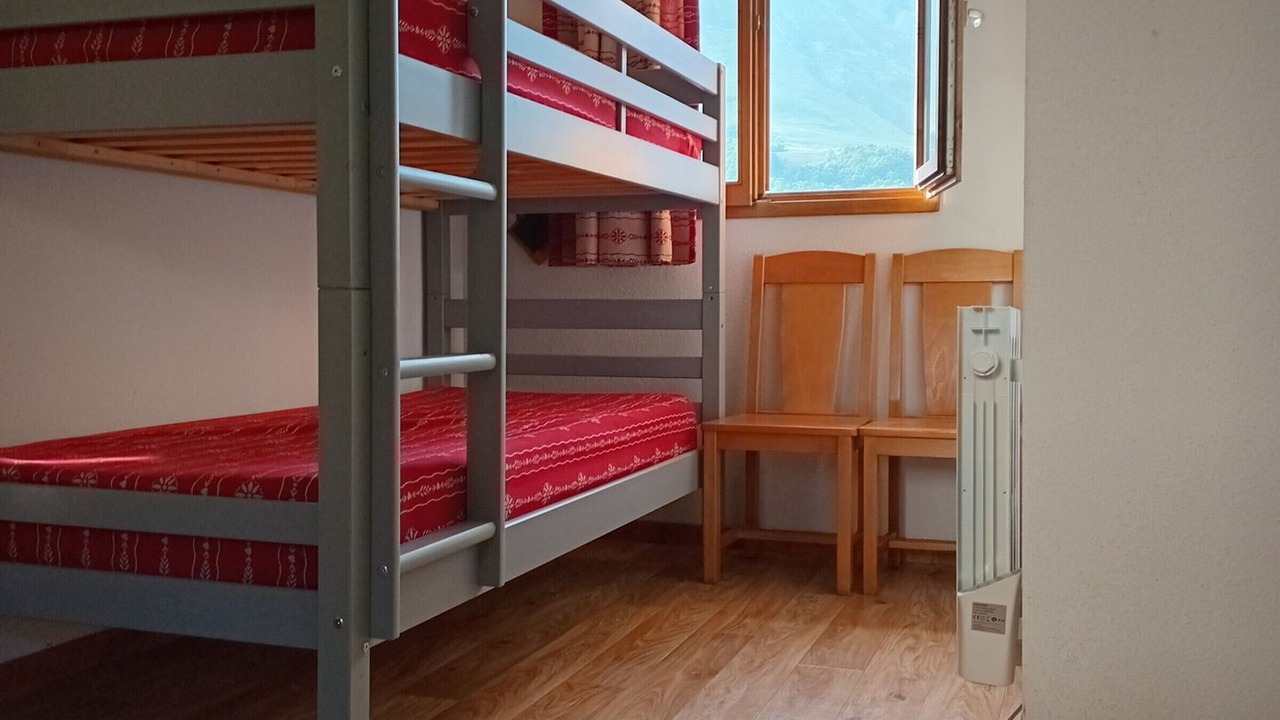 Photo of Bedroom in Albiez-le-Vieux