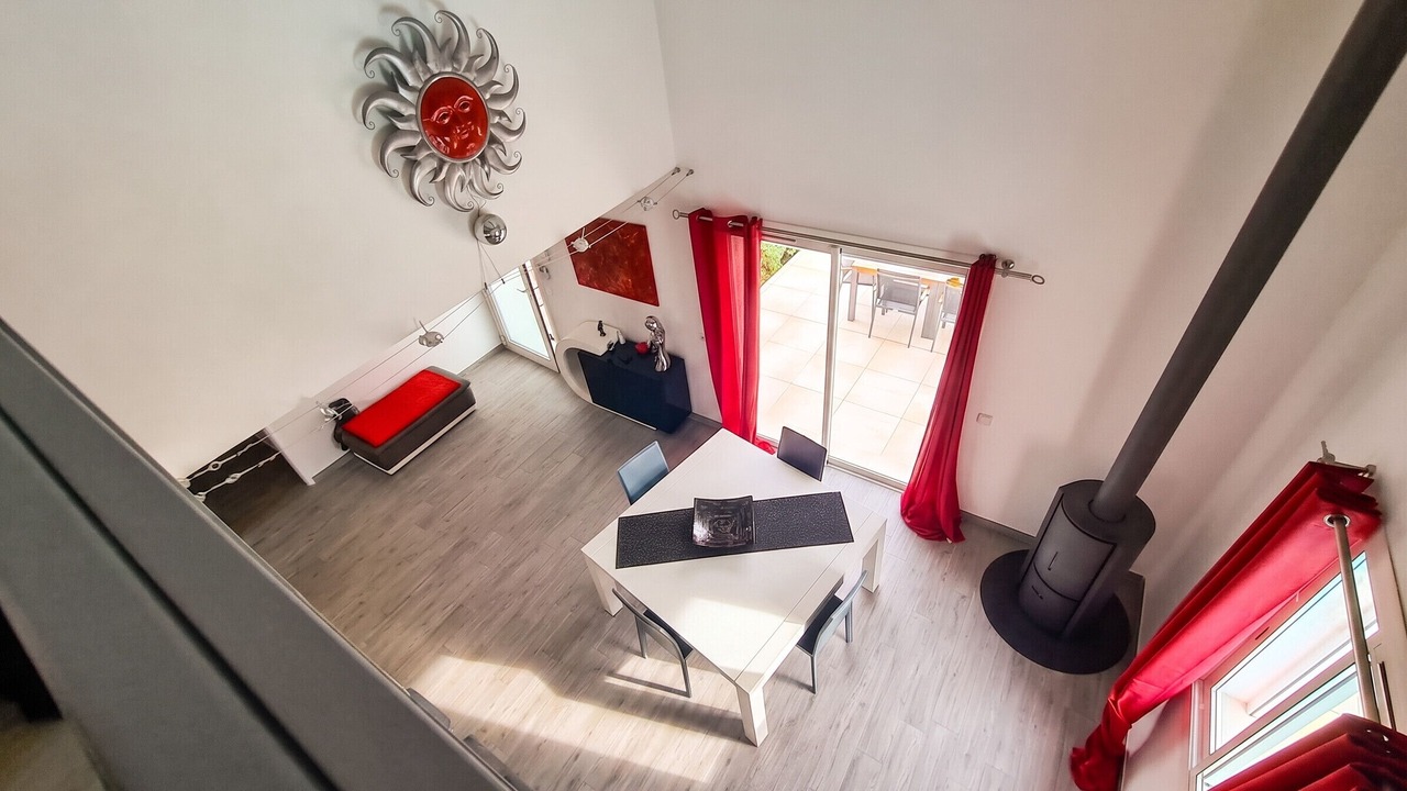 Photo of Livingroom in Ollioules