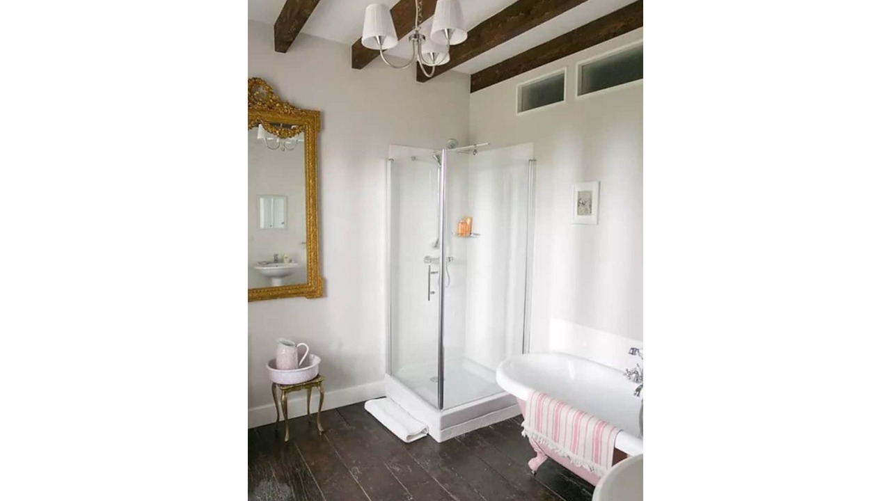 Photo of Bathroom in Chillac
