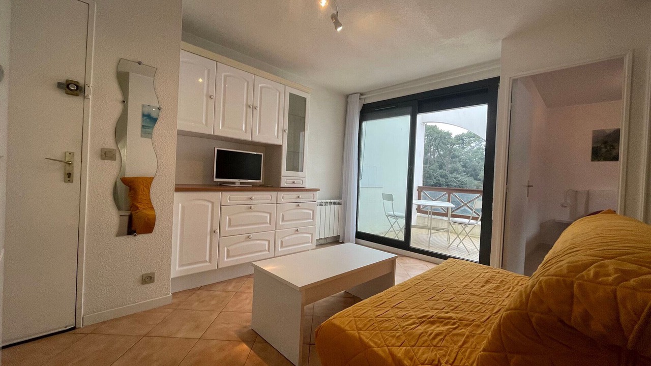 Photo of Bedroom in Saint-Georges-de-Didonne