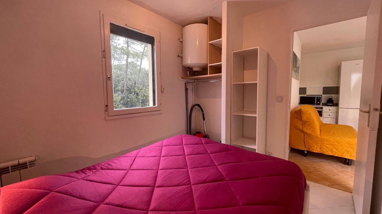 Photo of Bedroom in Saint-Georges-de-Didonne