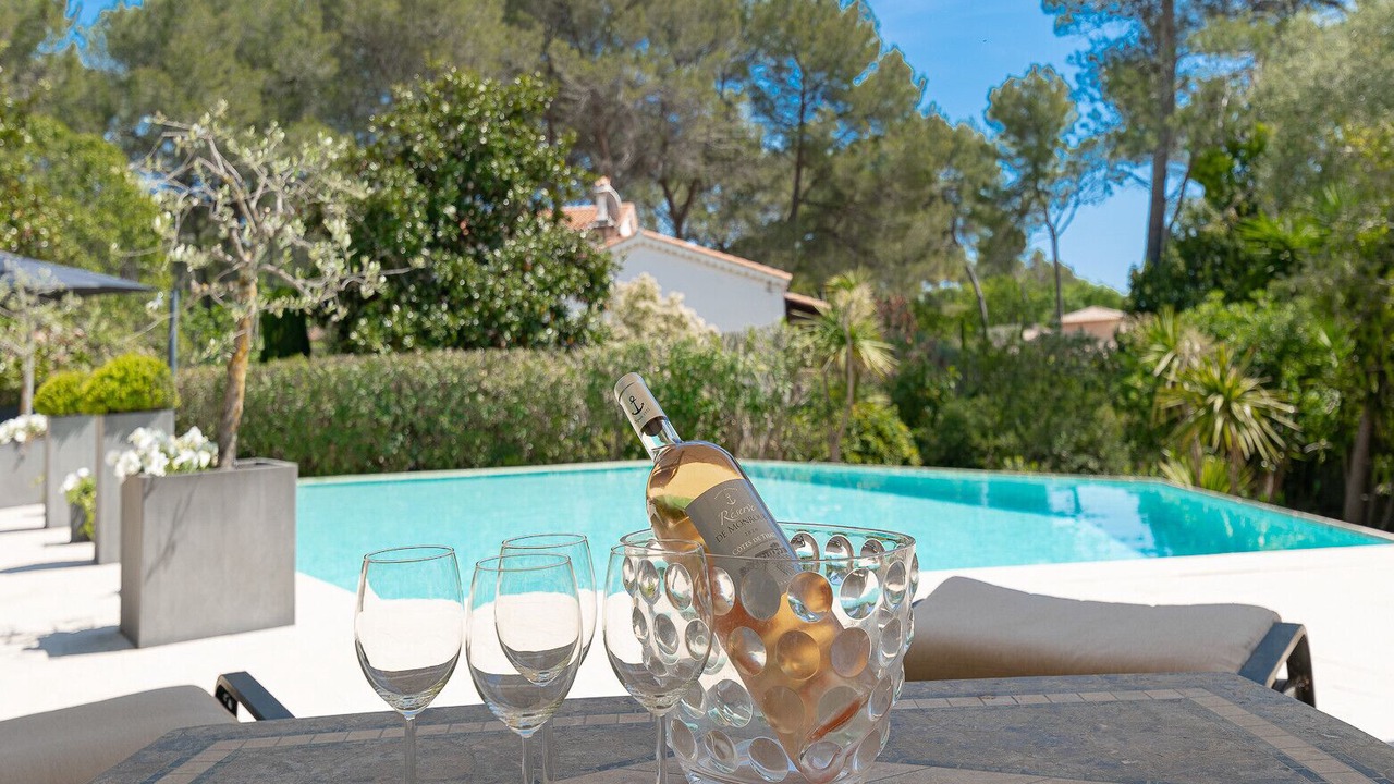 Photo of Others in Roquefort-les-Pins