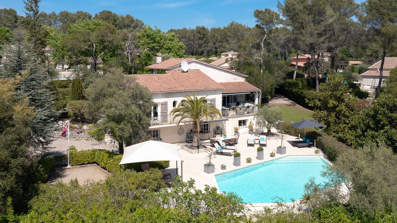 Photo of Others in Roquefort-les-Pins
