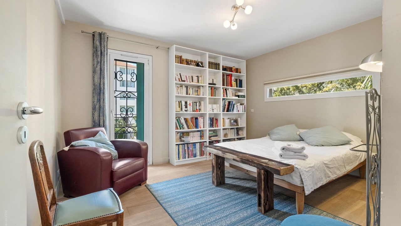 Photo of Bedroom in Mont Boron
