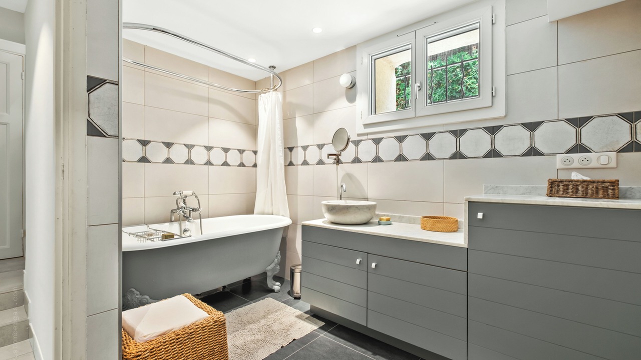 Photo of Bathroom in Mont Boron