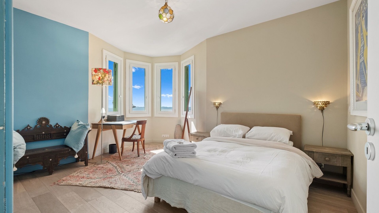 Photo of Bedroom in Mont Boron