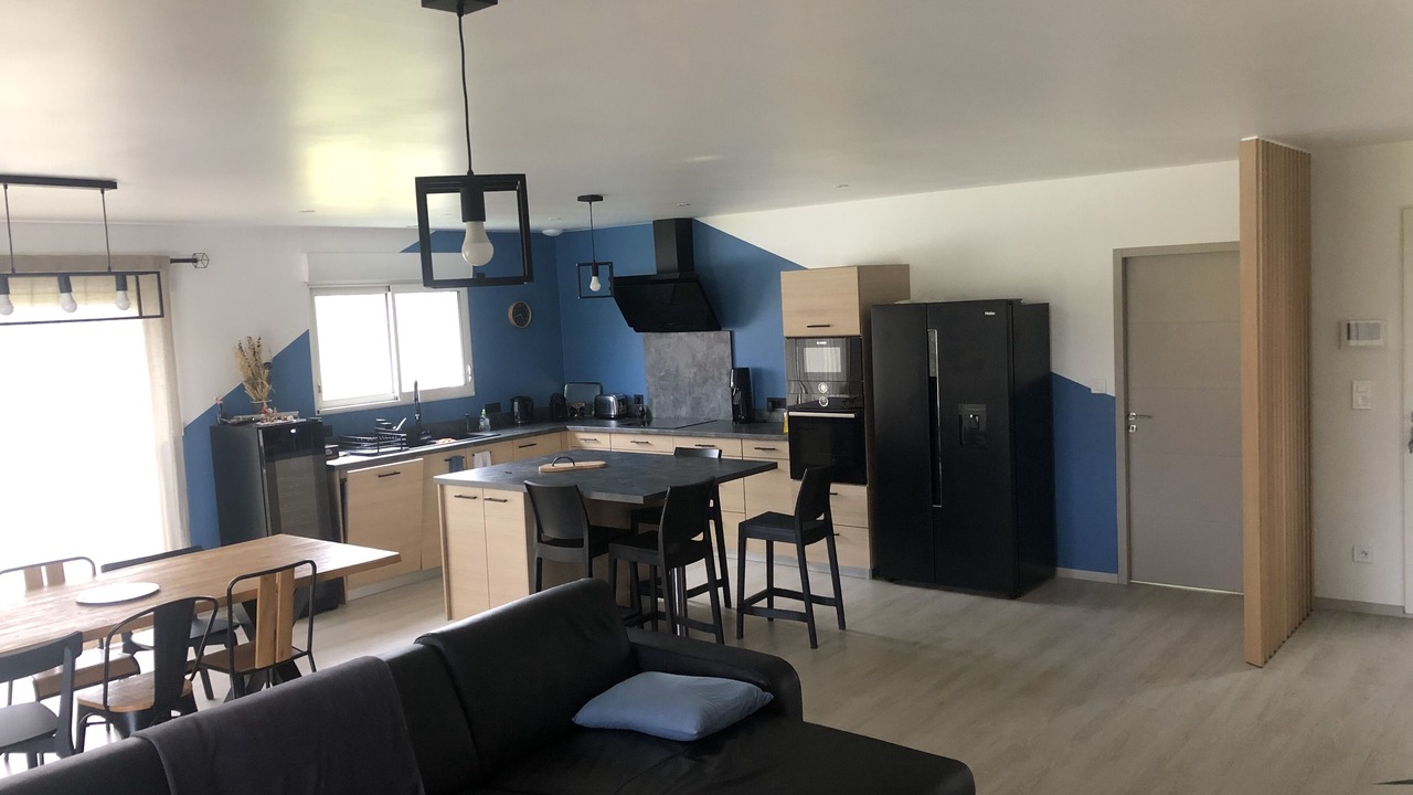 Photo of Livingroom in Behasque-Lapiste