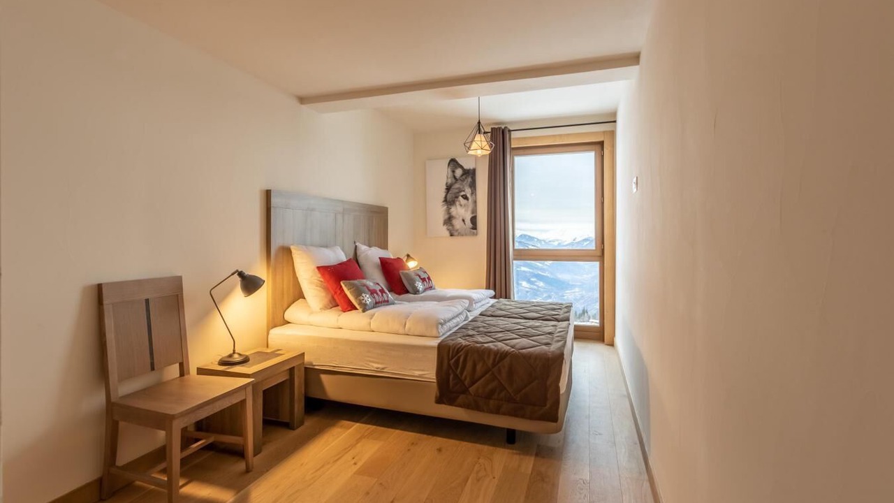 Photo of Bedroom in Arc-1600