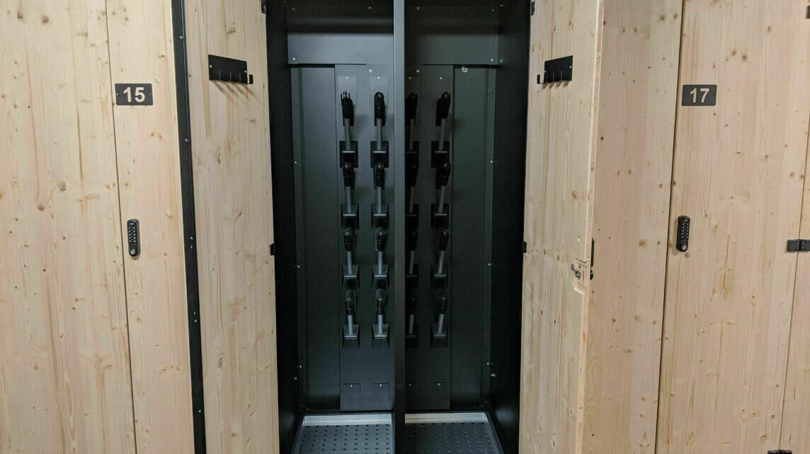 Photo of Others in Arc-1600