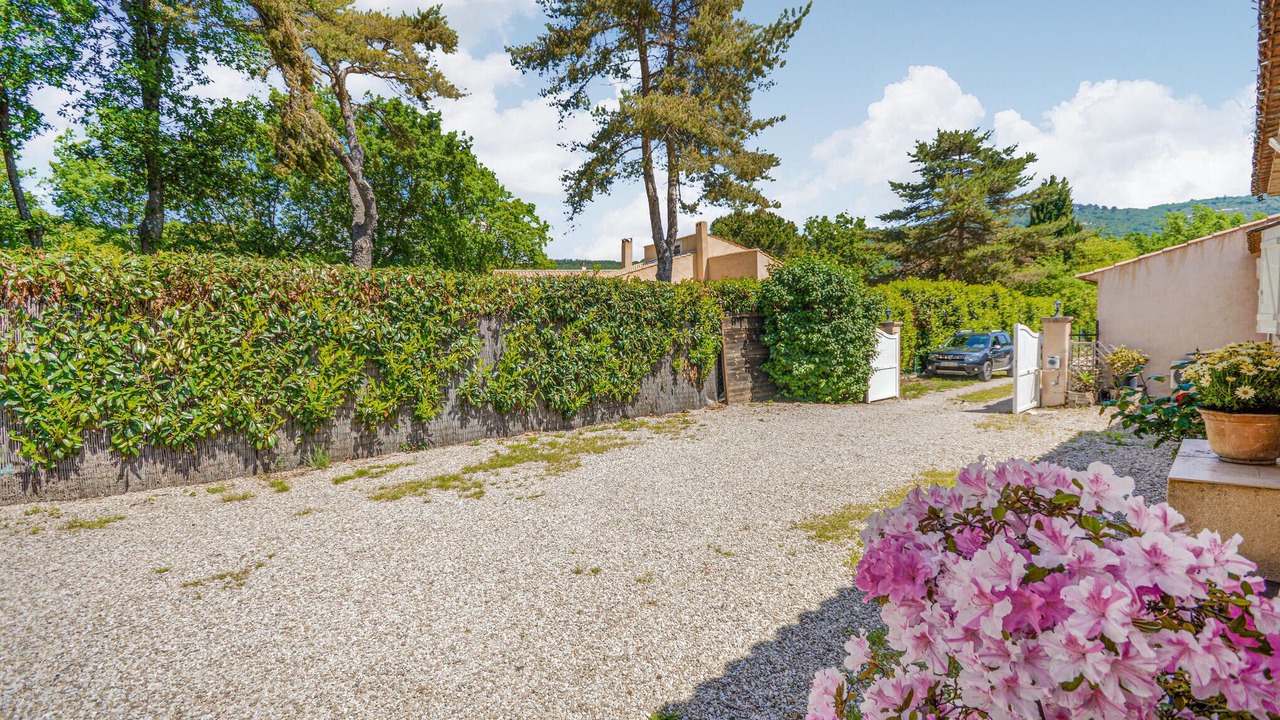 Photo of Others in Saint-Cezaire-sur-Siagne