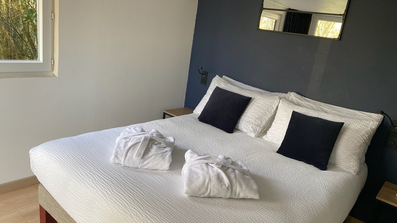 Photo of Bedroom in Courcoue