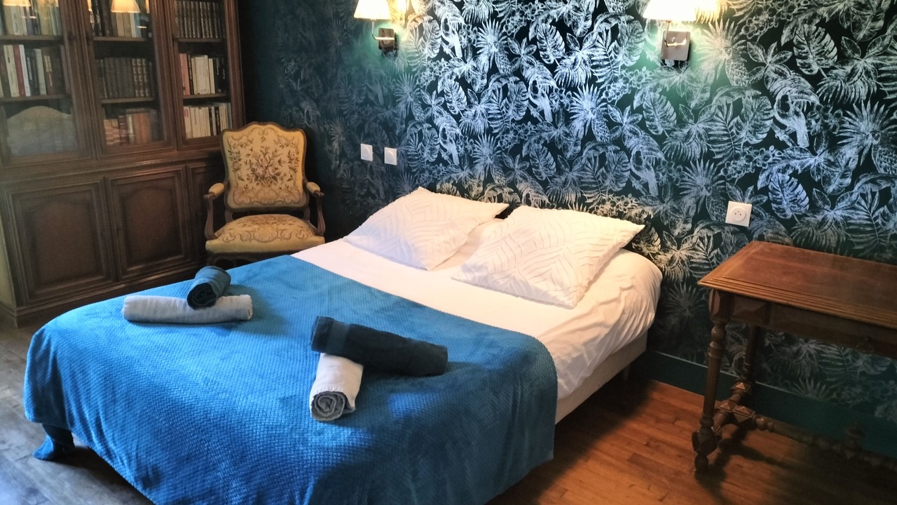 Photo of Bedroom in Castels et Bezenac