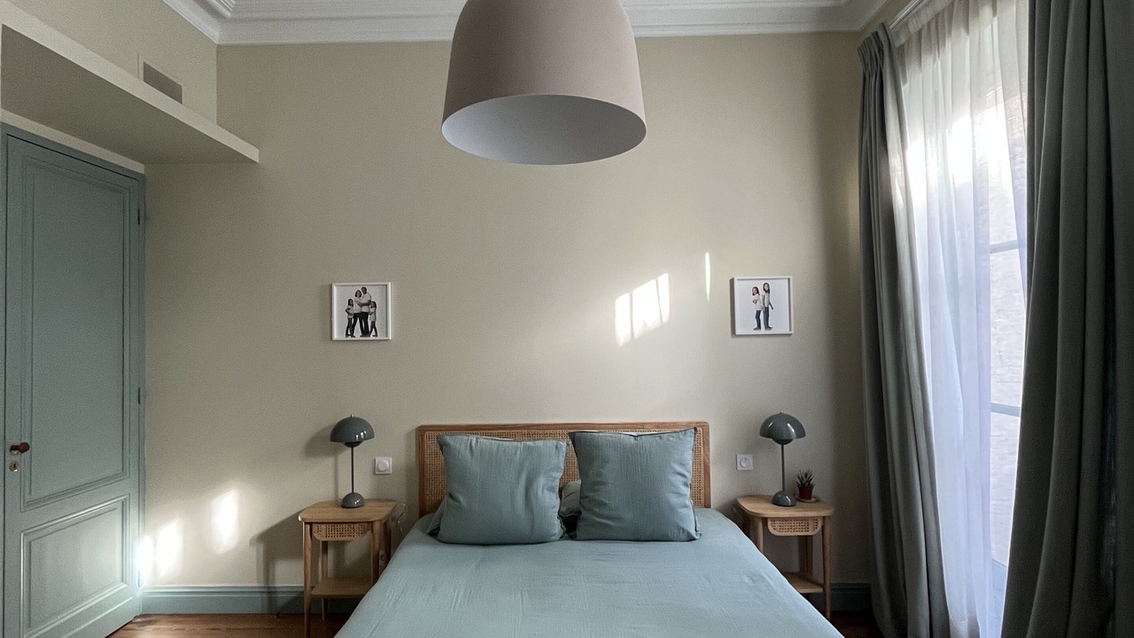 Photo of Bedroom in Chartrons